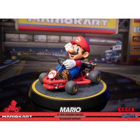 MARIO KART - Mario - Statuette Standard Edition 19cm