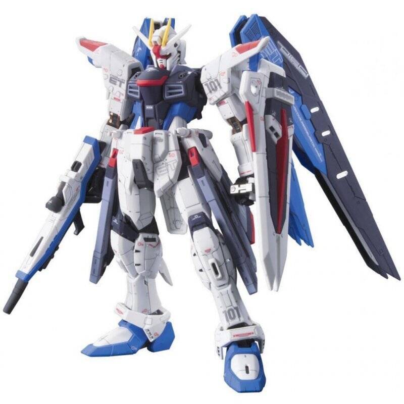 GUNDAM - RG 1/144 Freedom Gundam - Model Kit 13cm