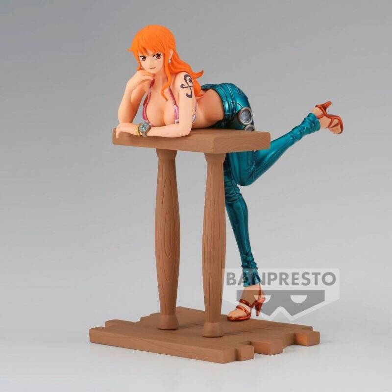 ONE PIECE - Nami - Figurine Grandline Journey 15cm