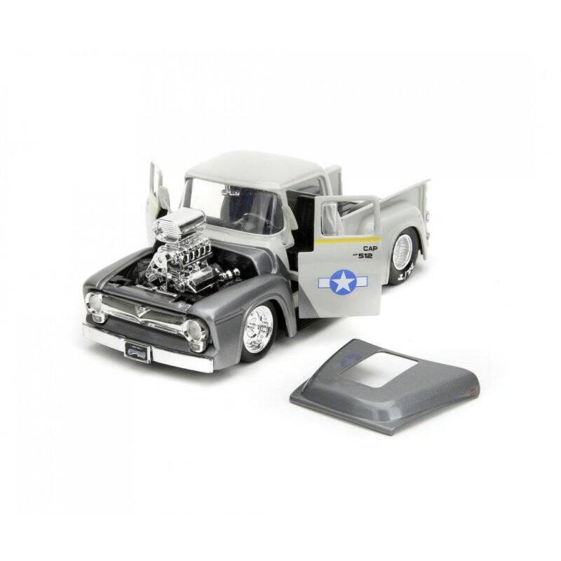 STREET FIGHTER - Guile & 1956 Ford F-100 - 1:24
