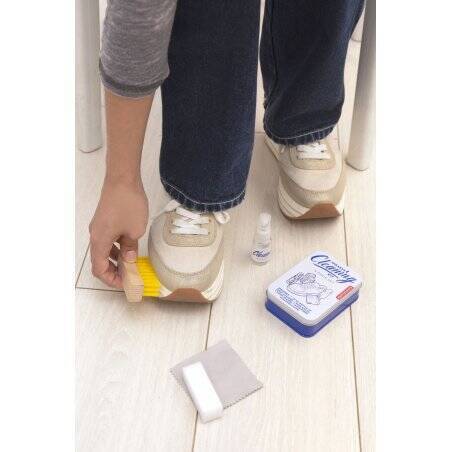 Kikkerland - Sneaker Cleaning Kit (CD149)
