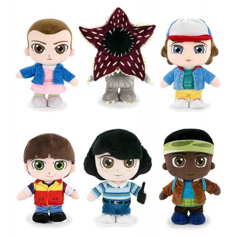 STRANGER THINGS ASST PELUCHE 27C