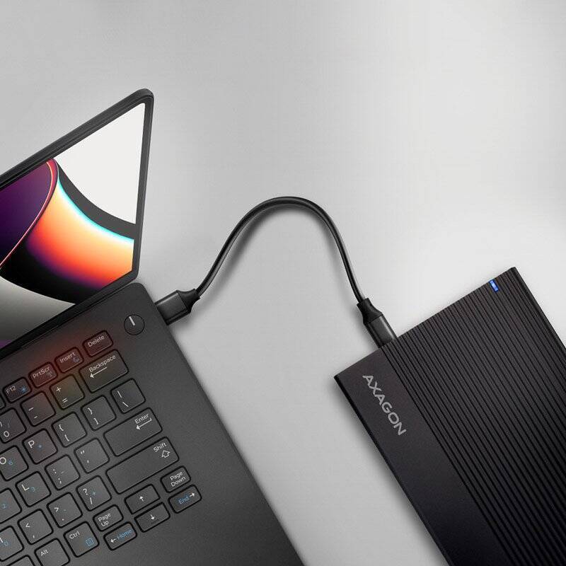 AXAGON EE35-GTR USB-C 3.2 Gen 1 - SATA 6G, 3.5" externes Festplattengehäuse, geriffelt - schwarz