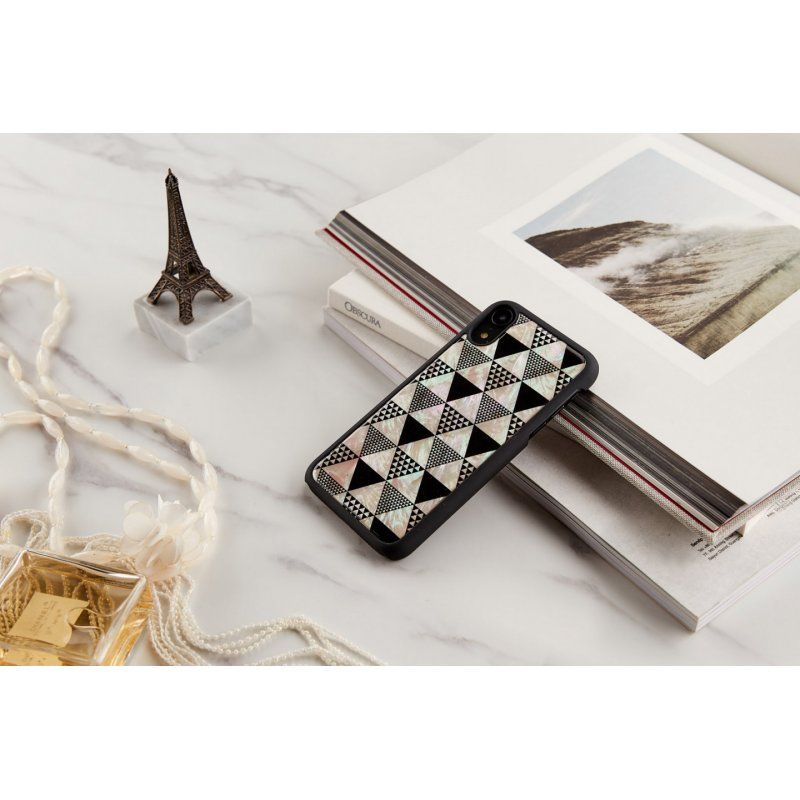 iKins SmartPhone case iPhone XR pyramid black
