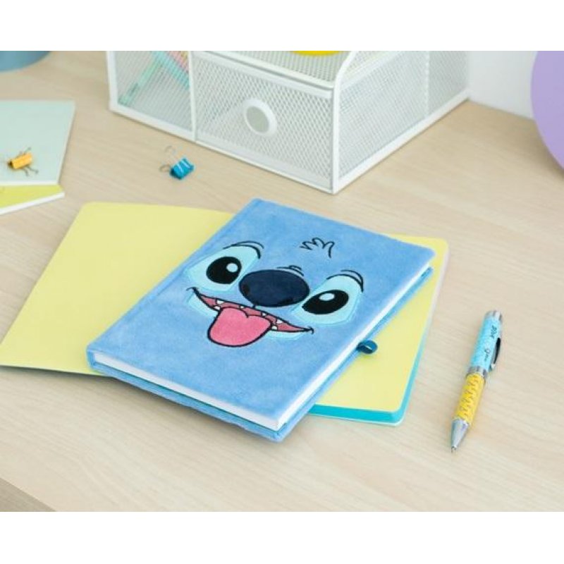 STITCH - Notebook Peluche + Stylo à Bille Lumineux - Format A5