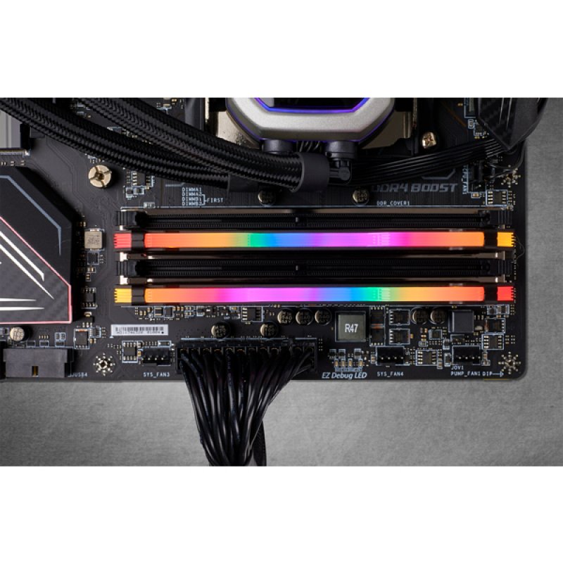 CORSAIR Vengeance RGB PRO - DDR4 - 16 GB: 2 x 8 GB - DIMM 288-PIN - ungepuffert